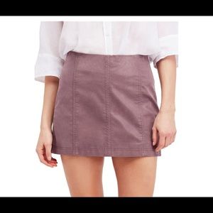 Free People Mini Skirt Modern Femme Vegan Suede Size 0 GUC